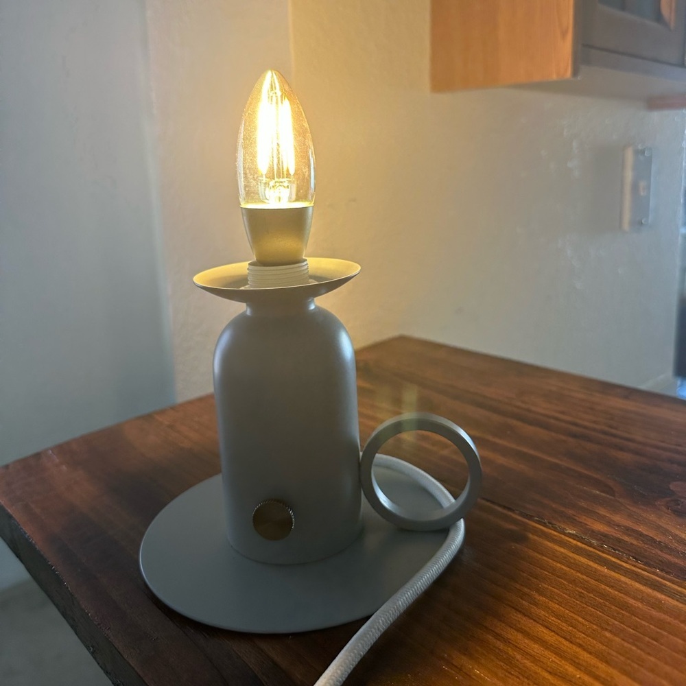 IKEA ÅSKMULLER Table Lamp Dimmable Light Sage Green with Gold - Picture 3 of 3